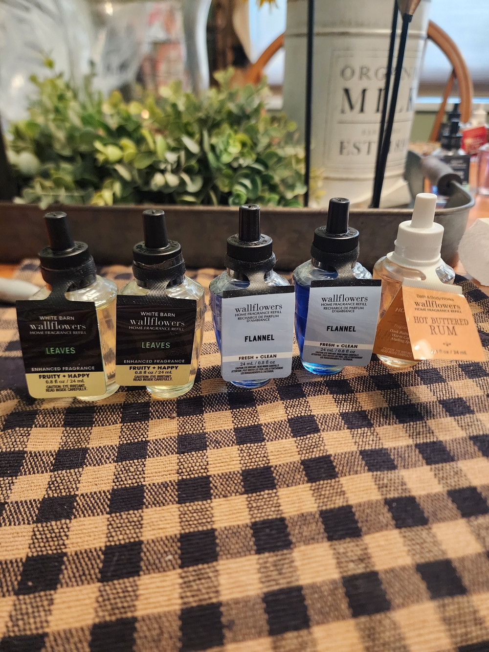 Bath & Body Works Wallflowers Fragrance Refills - Green, Blue, Peach